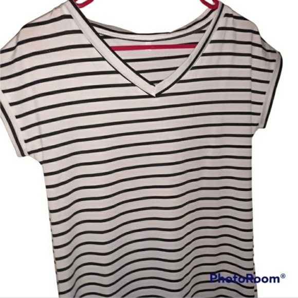 Striped v-neck short sleeve tshirt dress size S mini black white - Picture 6 of 8